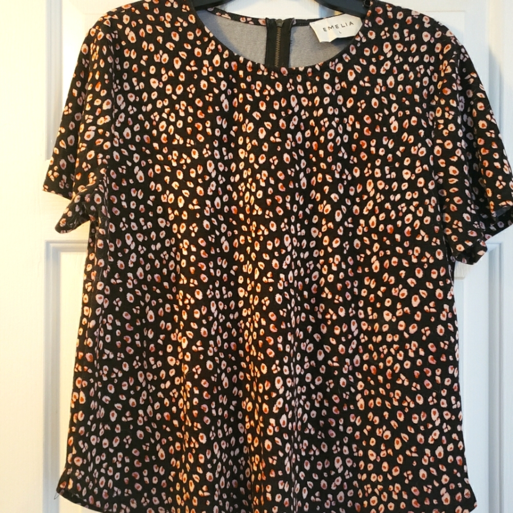 Large black cheetah print top